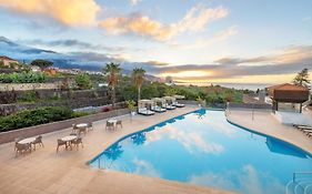 Hotel Diamante Suites